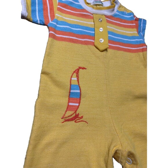 Health Tex Vintage USA Beachy Romper Yellow Stripe Sailboat 12 Month Nautical - Picture 3 of 8